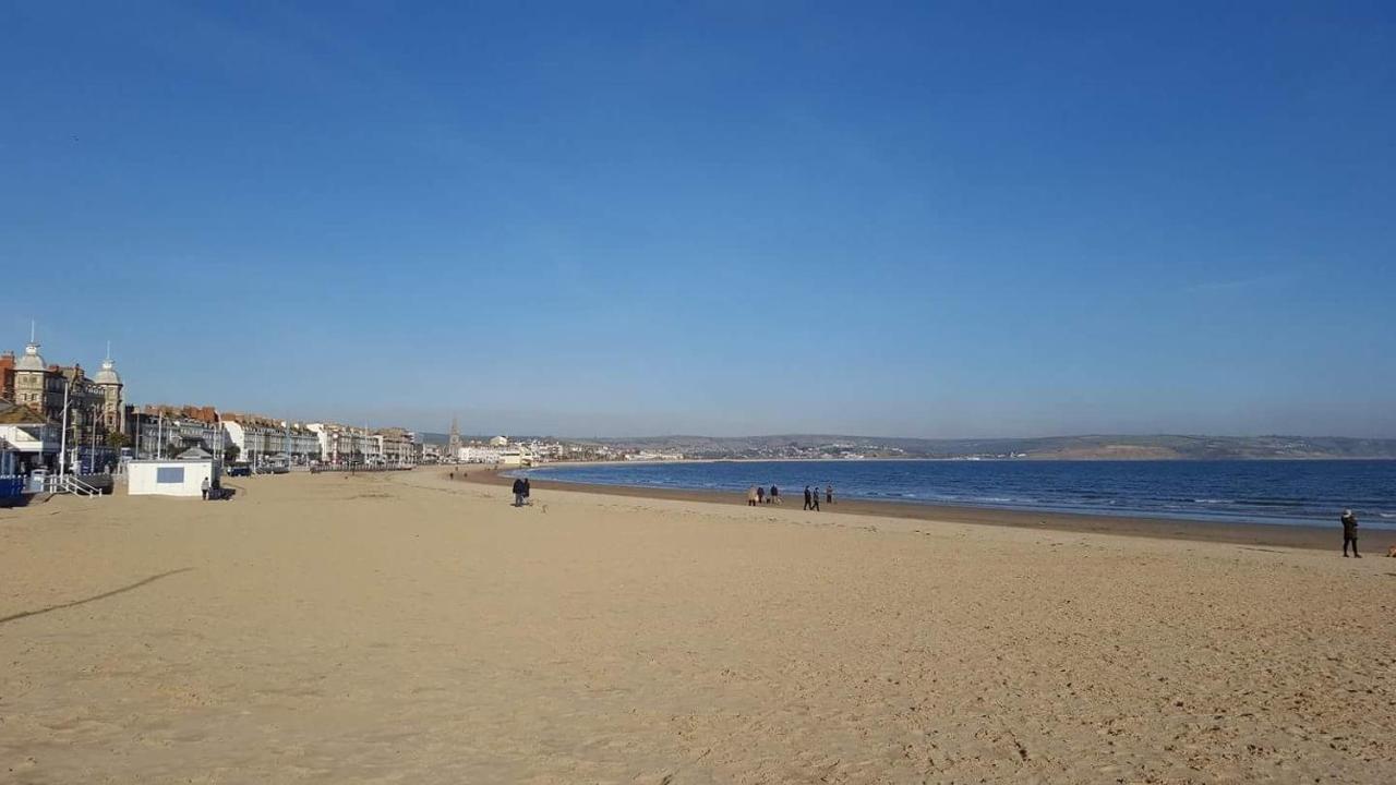 Вілла The Weymouth Sea Front Holiday Flat Екстер'єр фото